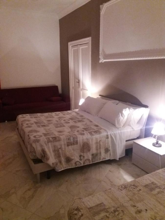 B&Bhotel Emmanuel Napoli Eksteriør billede