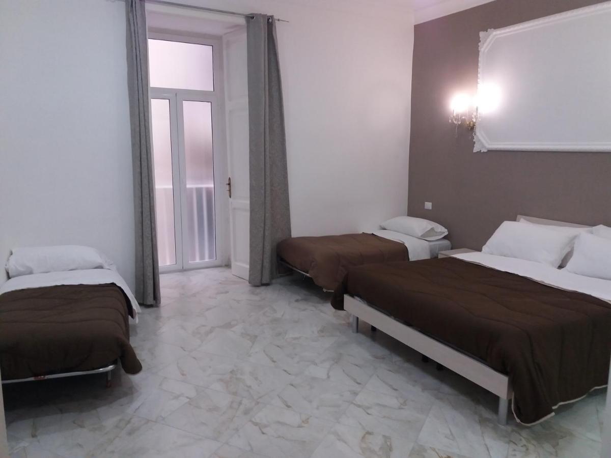 B&Bhotel Emmanuel Napoli Eksteriør billede