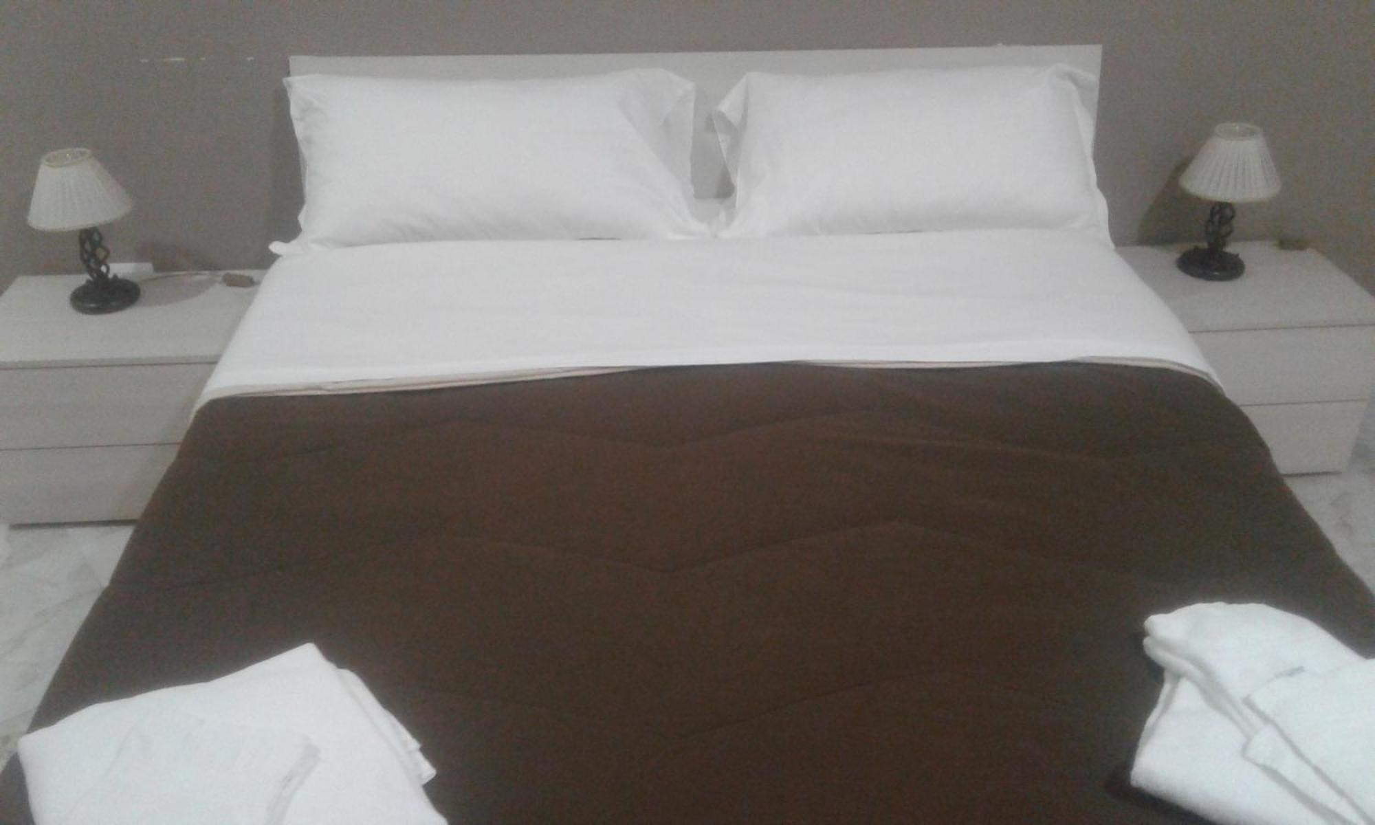 B&Bhotel Emmanuel Napoli Eksteriør billede
